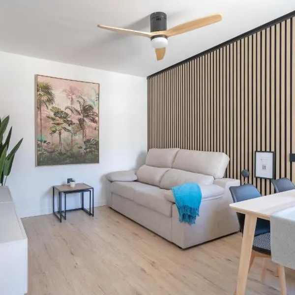 Apartamento Karnak en zona Hospital - Universidad, hotel in Albacete