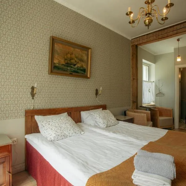 Guesthouse Kadrina Mõis, ξενοδοχείο σε Kadrina