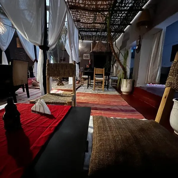 Dar Tadout, hotel in Aït Ourir