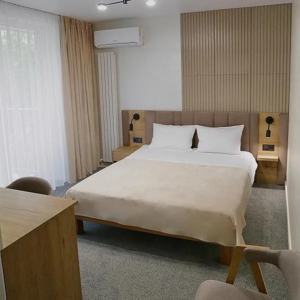 Duboviy Gai Hotel, hotel in Vinnytsya