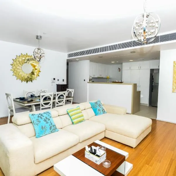 Al Raha Serenity - Spacious 2BR Getaway Near Yas Island & Al Raha Beach, hotel em Abu Dhabi