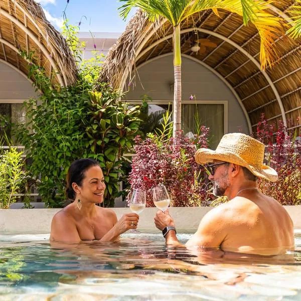 Les Voiles Blanches - Luxury Lodge, hotel in Tamarindo