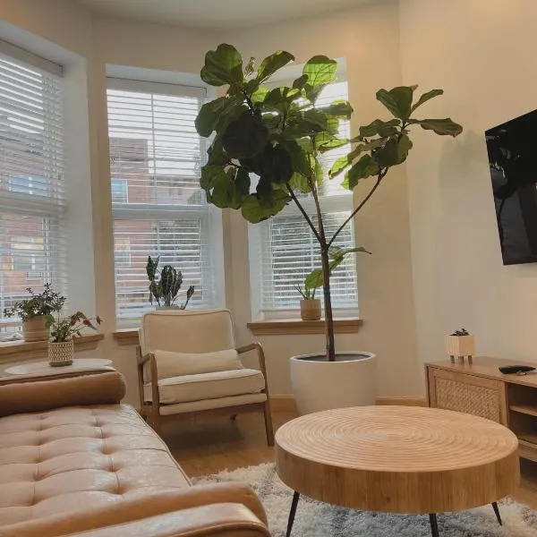 Beautiful Apartment shared with the Host in the Heart of Bushwick, ξενοδοχείο στο Μπρούκλιν