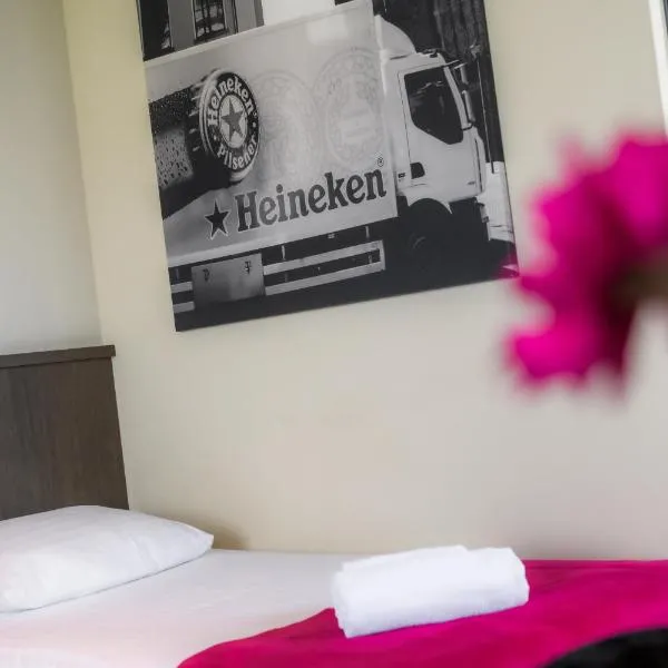 BAS World Hotel, Hotel in Veghel