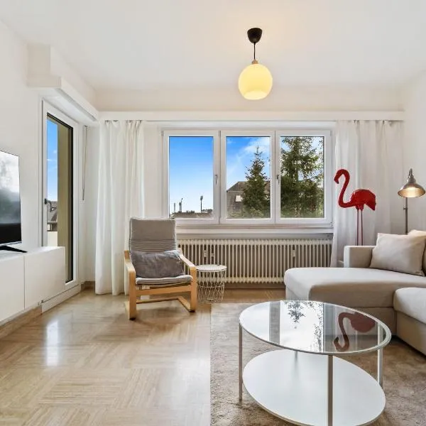 Stylish 2BR Apt in Limpertsberg, Near City Center, hotel i Luxembourg