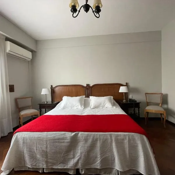 Suite con vista al casco histórico de Salta, hotel in Salta