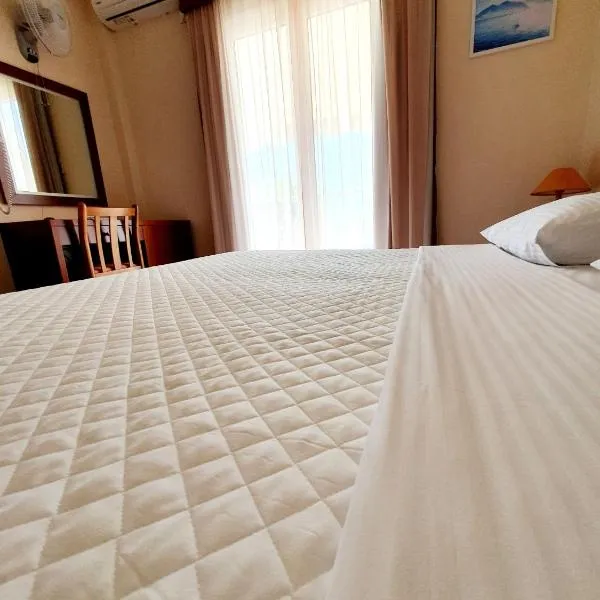 Acqua Marina - Άκουα Μαρίνα, hotel in Agia Marina Aegina