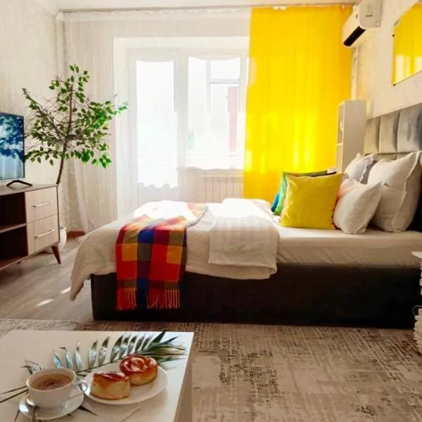12 Microragion Apartments, hotel in Aktobe