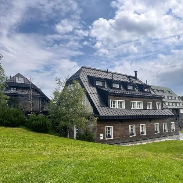 Chata Hradečanka, hotel u gradu Horni Mala Upa