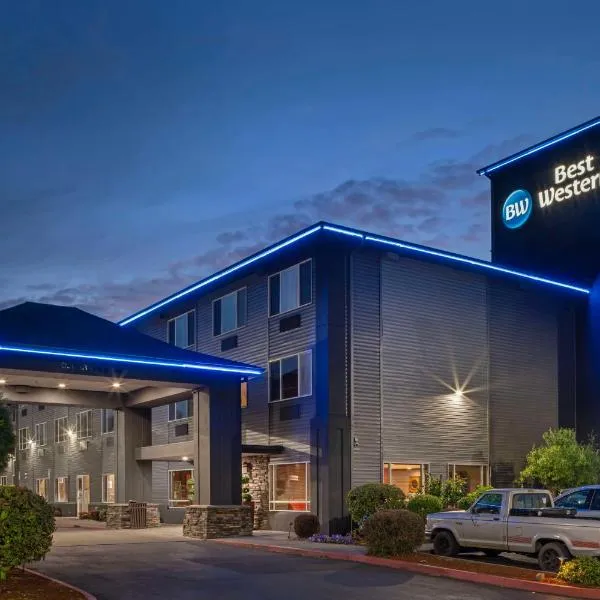 Best Western Cascade Inn & Suites, hôtel à Troutdale