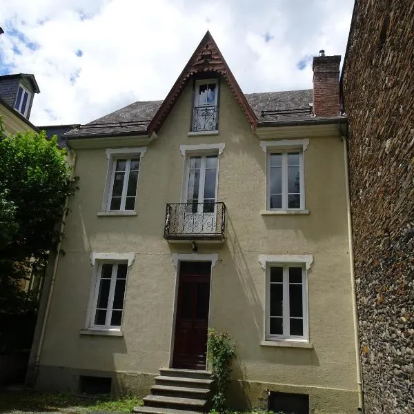 Le Clos du Casino, hotel en Saint-Mamet