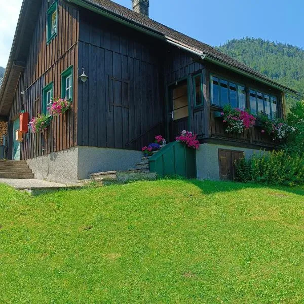 Ferienhaus Christern, hotel en Grundlsee