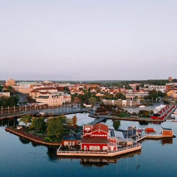 Badholmen Restaurang & Hotell, hotel in Oskarshamn