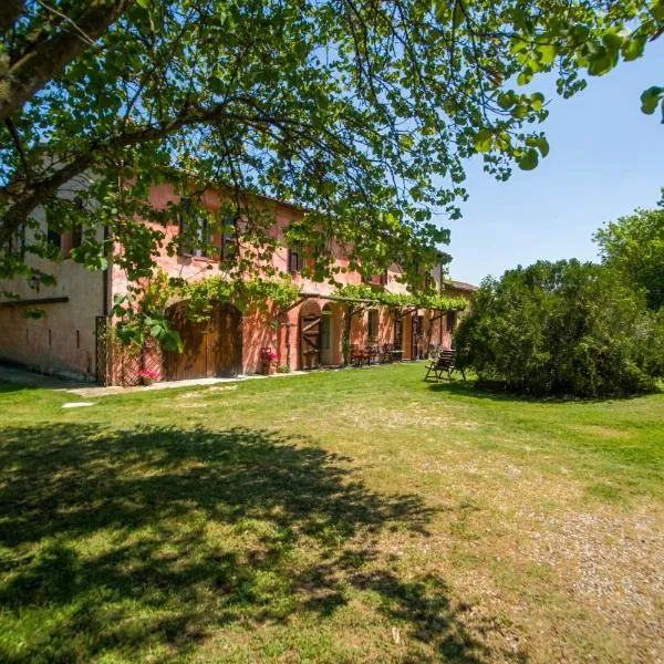 Agriturismo Picchio Rosso, hôtel à Forlì