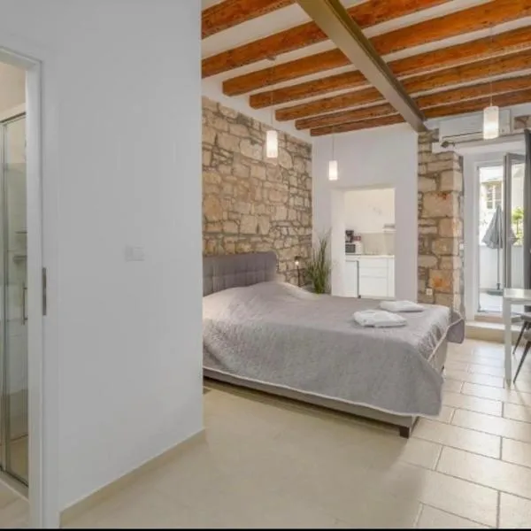 Guest House Lea, Hotel in Rovinj