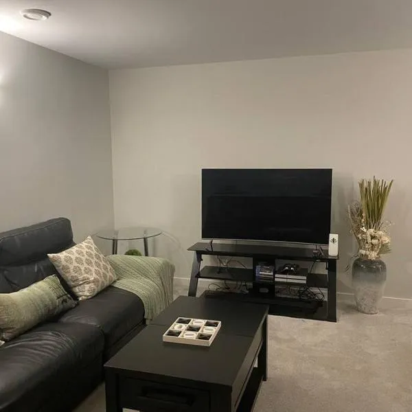 Tanager Place, Hotel in Winnipeg