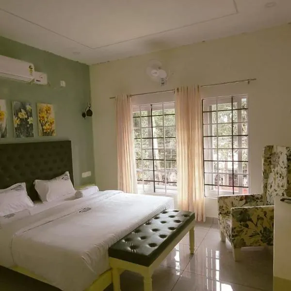 Trattorias Holiday Home, hotel in Varkala