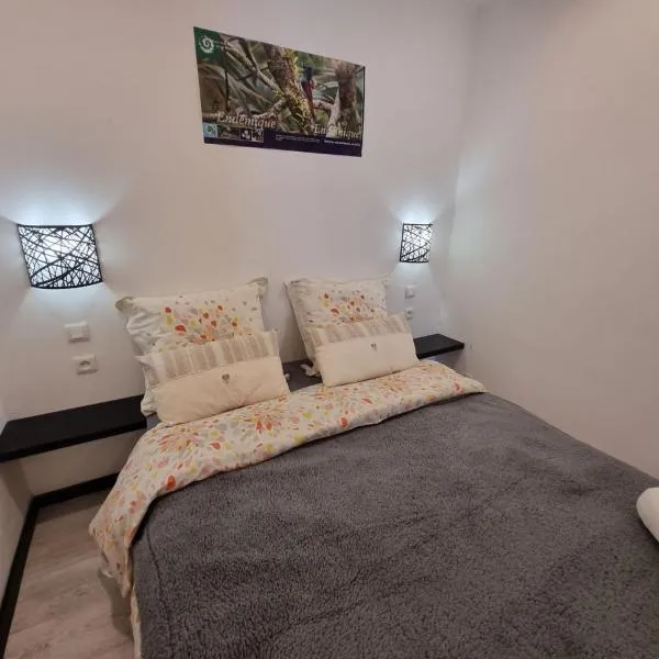 LES AGAPANTHES du 27 -ème, hotel en Le Tampon