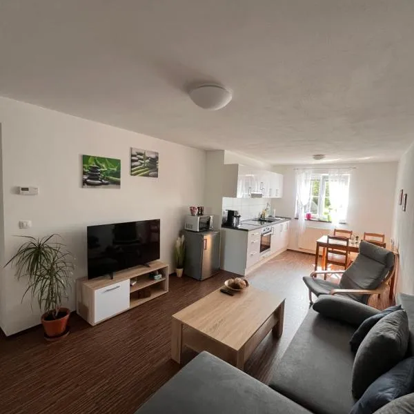 Apartmán Sadová 430, hotel v destinaci Chodová Planá