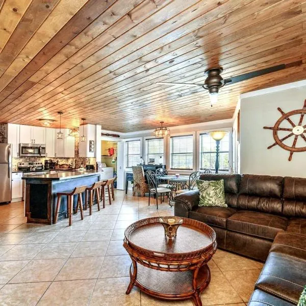 Captains Quarters 3 Comm Pools Pet Friendly, hôtel à Destin