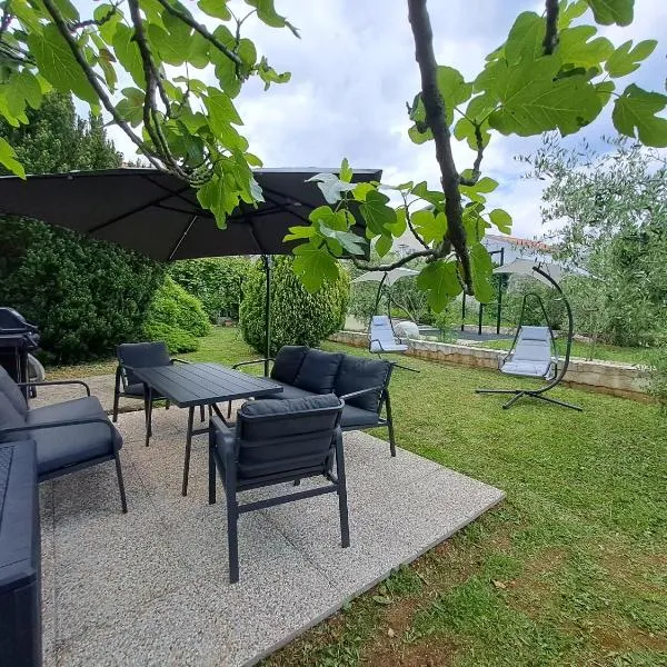 Greta, hotel in Vrbnik