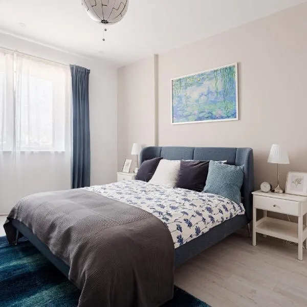 Deluxe Apartments & Studio With Many Facilities, hotel v Bukurešti