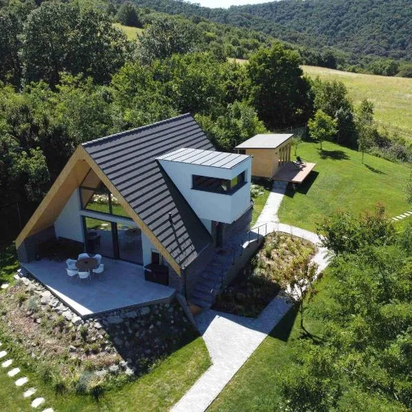 Otthon Dunakanyar, hotel v destinaci Dömös