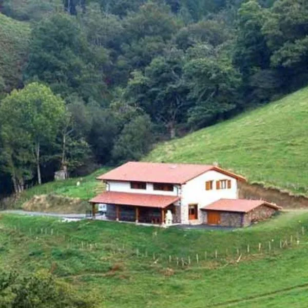 Casa Rural Zimitxu, ξενοδοχείο σε Etxalar