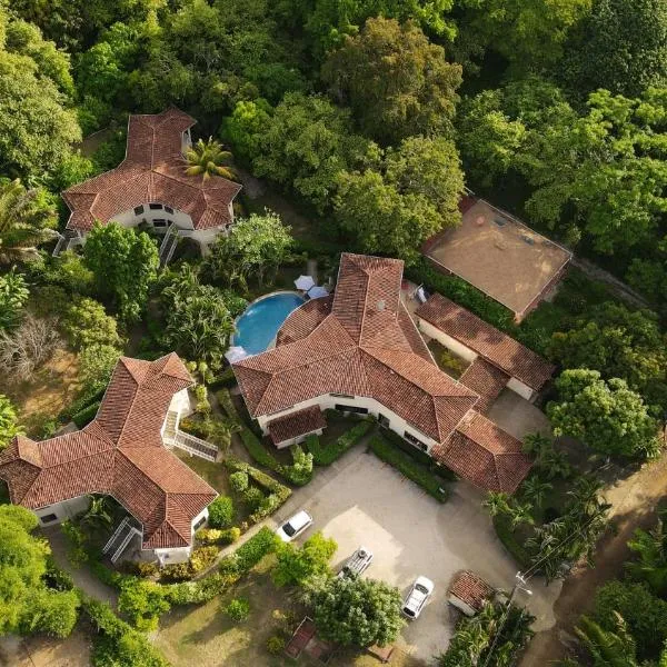 The Hideaway Hotel, hotel v destinaci Sámara