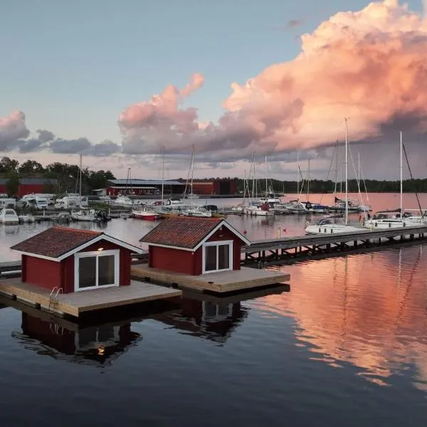 Drottning Blanka, ξενοδοχείο σε Blankaholm