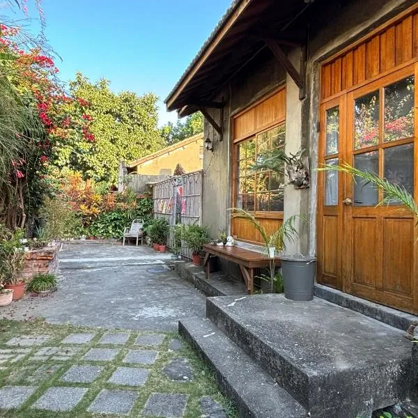 月光寶盒旅店 Moonlight Hostel, hotel in Kaohsiung