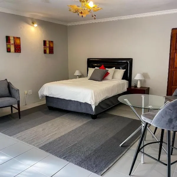 Bobisemo Luxury Pretoria East Apartment, hotel in Tierpoort