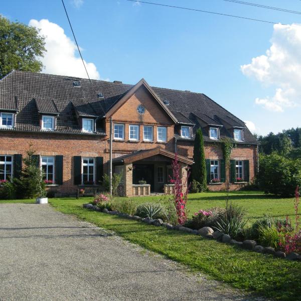 Gutshaus Dämelow tussen Schwerin en Wismar