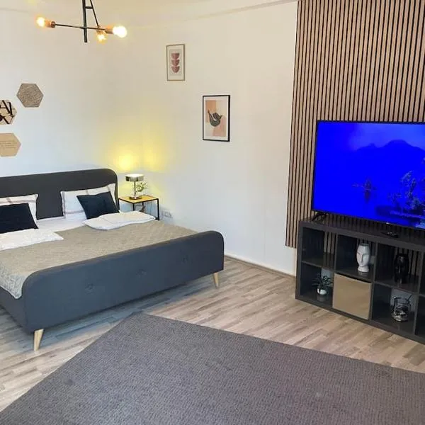 Schönes Apartment Mitten in der Stadt 4, hotel v Koblenci