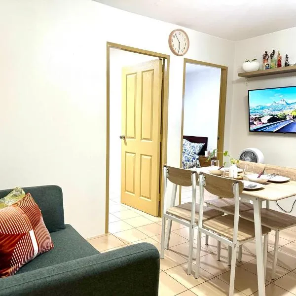 Two- Bedroom New Condo, Free Hi-Speed Wifi, hotel in Iloilo City