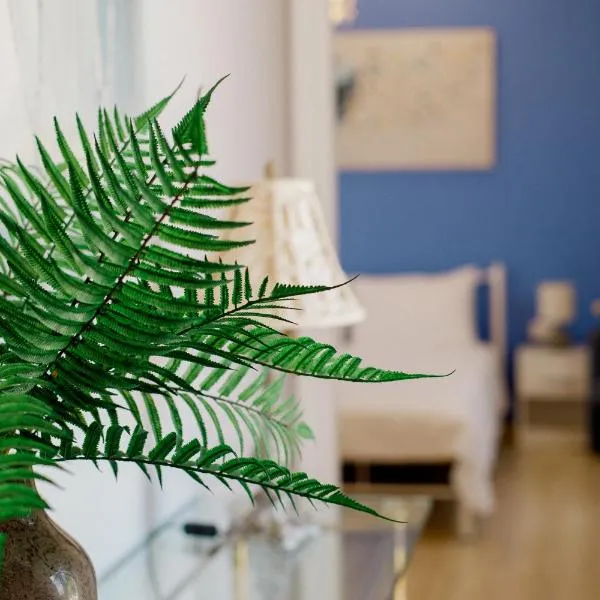 IRIS Garden Rooms, hotel i Kórinthos