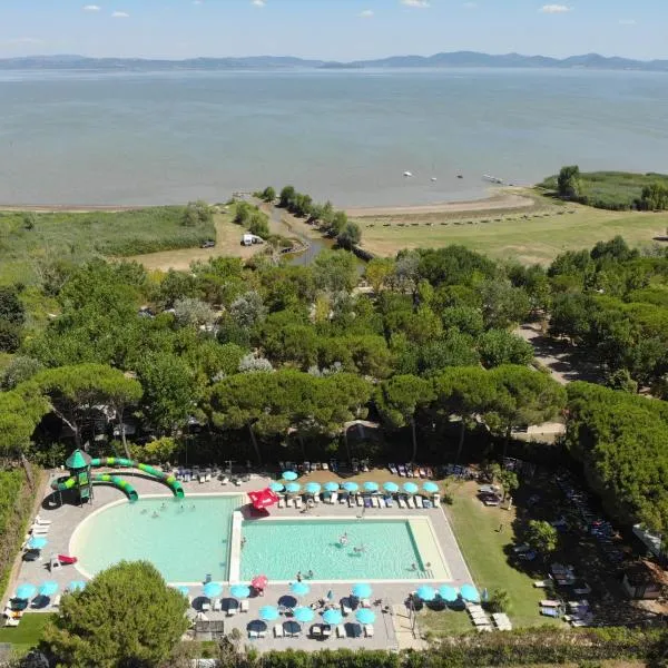 Camping Badiaccia Village, hotel v destinaci Castiglione del Lago