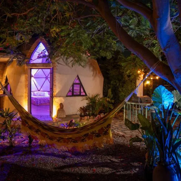 Casa Hala LOFT & SPA LUXURY, hotel in León