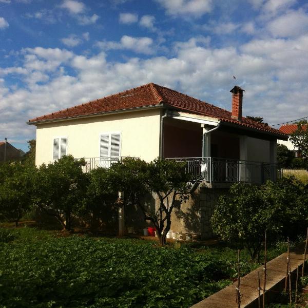 Apartments with a parking space Zaglav, Dugi otok - 11924