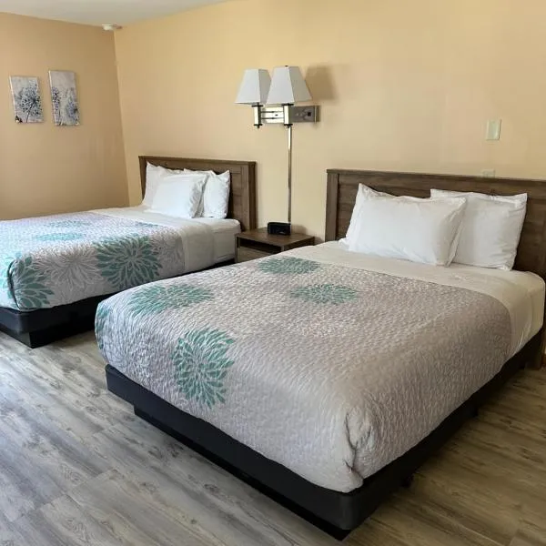 DownTown Inn, hotel em Sister Bay