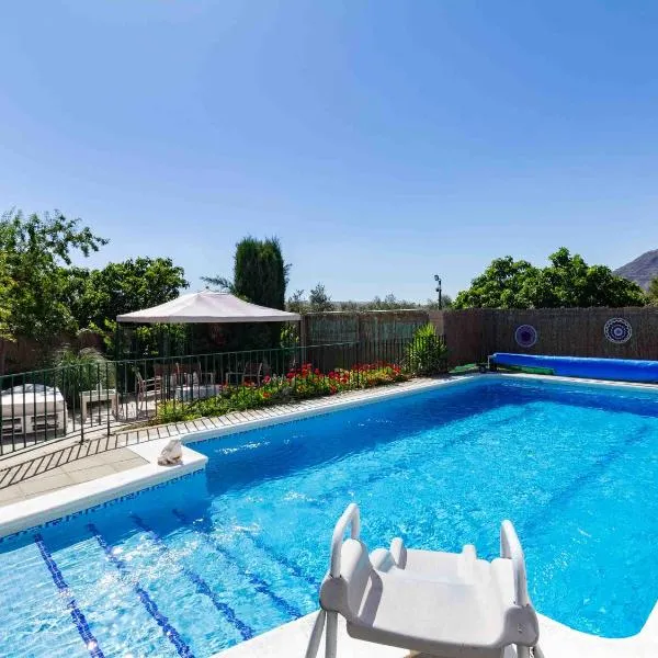 Cortijo Valmaruc, hotel in Dúrcal