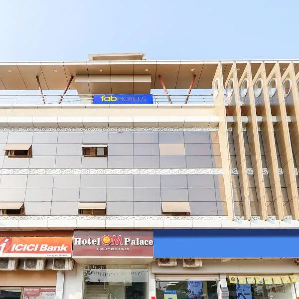 FabHotel Om Palace, hotel in Bhopal