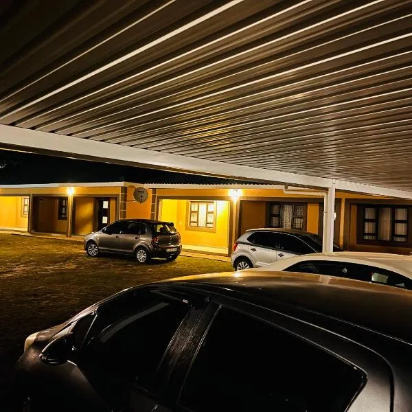 Mashobs Guest House, hotel in Sihangwane