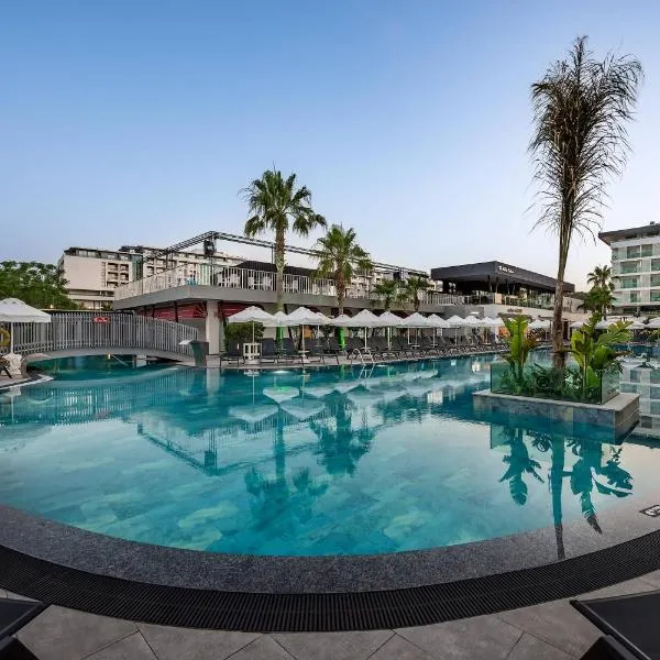 White City Resort Hotel - Ultra All Inclusive，位于阿萨拉尔的酒店