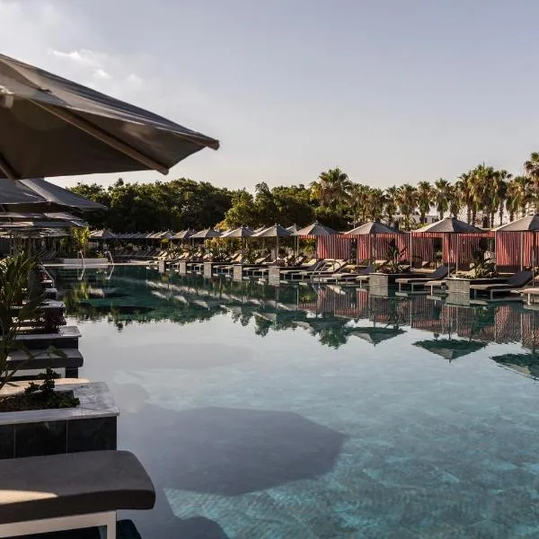 Cali Resort & Spa Designed For Adults by Louis Hotels, hotel u Paphosu