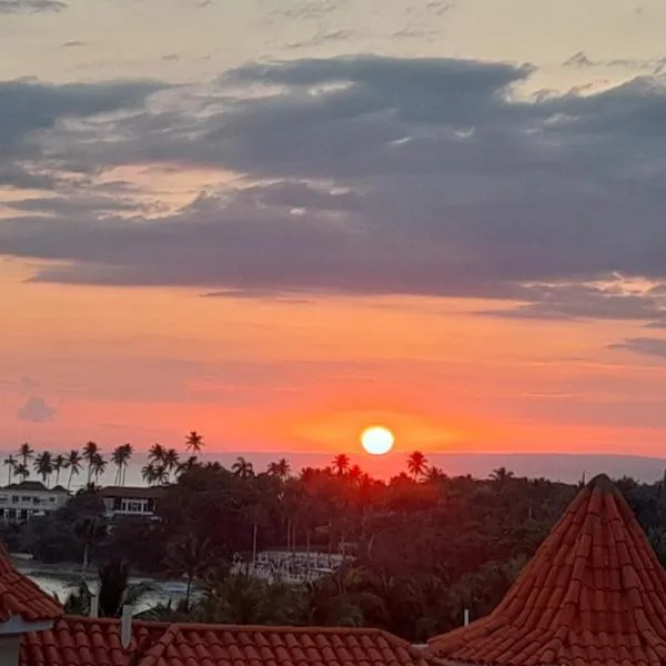 1BR Suite at Villa Costa Verde near Playa Cofresi, Puerto Plata, with a pool, balcony and a rooftop terrace, Hotel in San Felipe de Puerto Plata