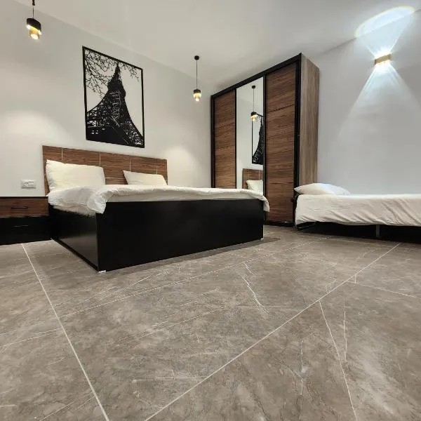 ZOZO Guesthouse, hotel v destinaci Nazaret