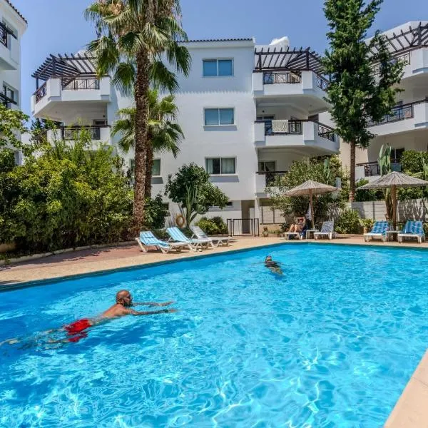 Artemis Cynthia Complex, Hotel in Paphos