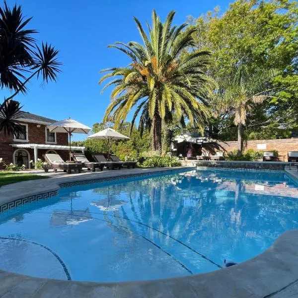 Boutique Villa Guesthouse, hotel in Somerset West