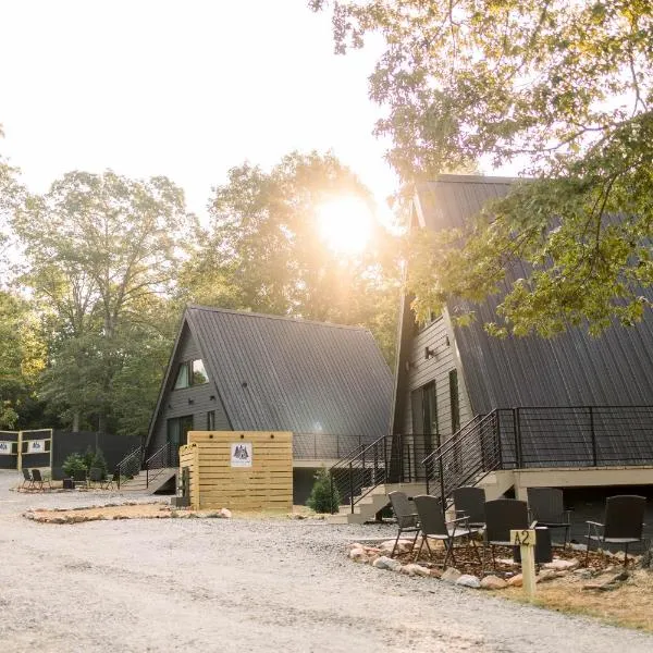 A Frame of Mind、ダロネガのホテル